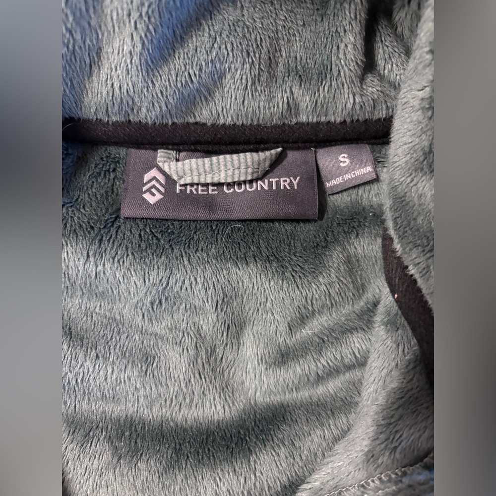 Free Country Softshell Jacket - Picture 4 of 4